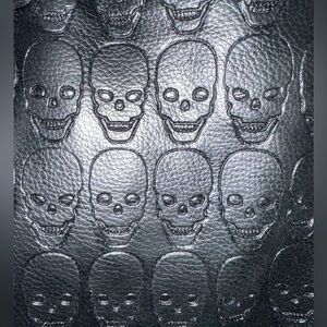 Brand new skull shoulder bag